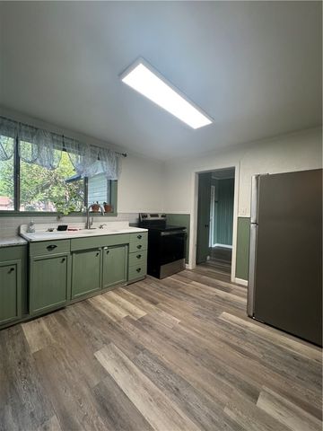 1206 N Front Street, Dardanelle, AR 72834