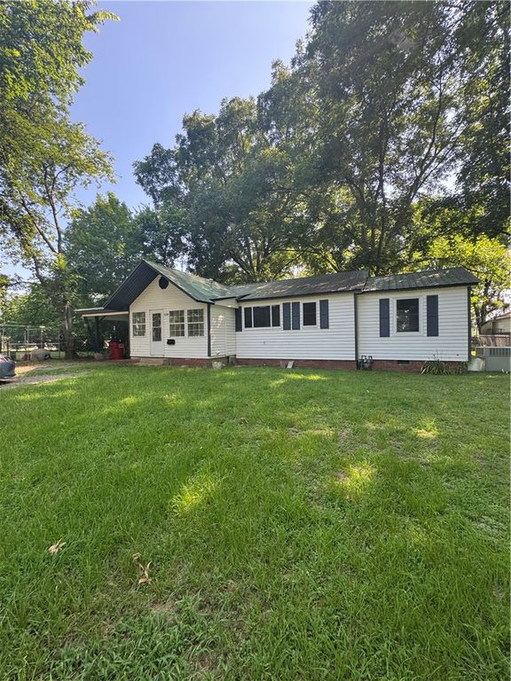 1206 N Front Street, Dardanelle, AR 72834