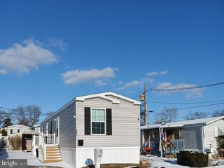 1405 Farrell Ave Trlr 341, Cherry Hill, NJ 08002