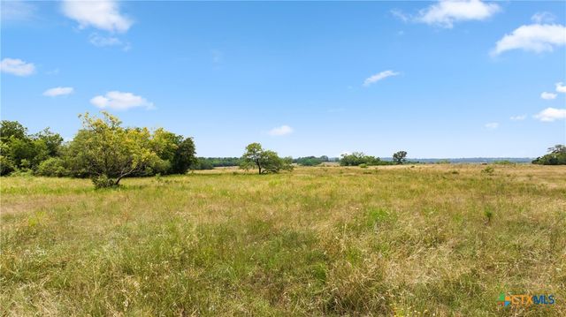 3575 Westwood Road, Lockhart, TX 78644