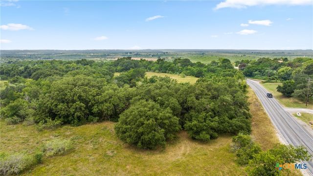 3575 Westwood Road, Lockhart, TX 78644