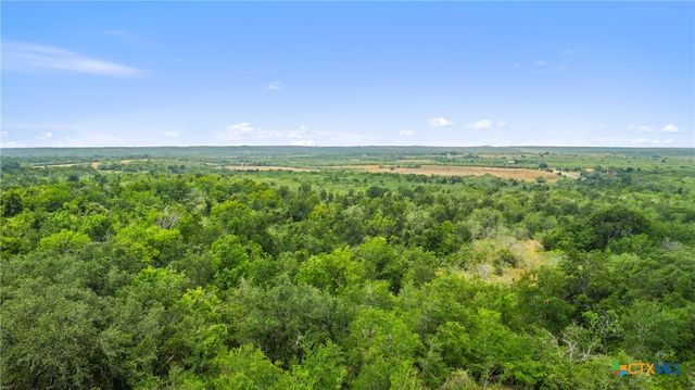 3575 Westwood Road, Lockhart, TX 78644