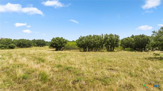3575 Westwood Road, Lockhart, TX 78644