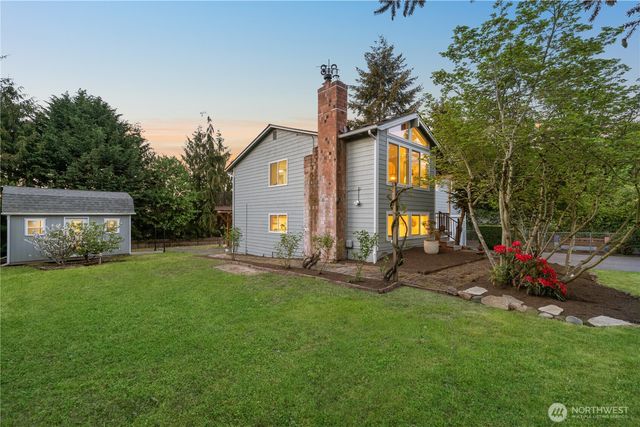 2943 216th Street SW, Brier, WA 98036