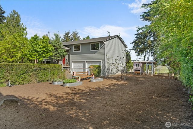 2943 216th Street SW, Brier, WA 98036