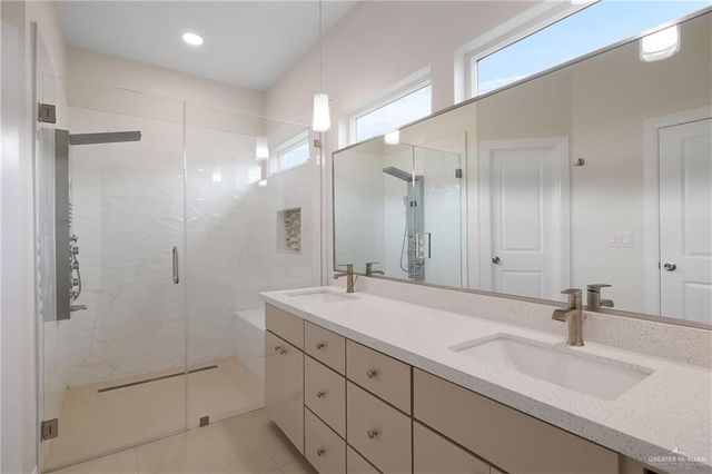 2005 Queens Avenue, Mcallen, TX 78504