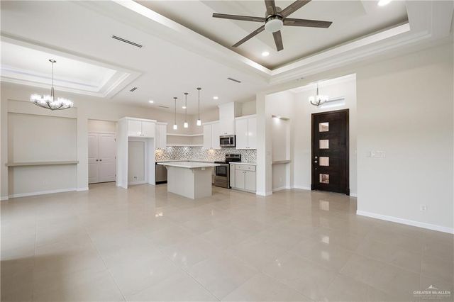 2005 Queens Avenue, Mcallen, TX 78504