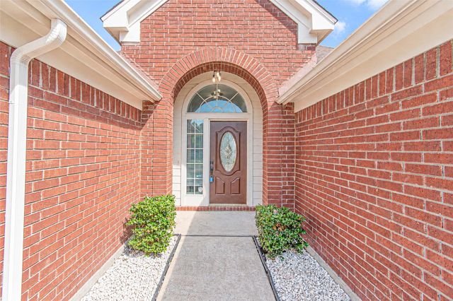 18422 N Willow Bluff Road, Katy, TX 77449