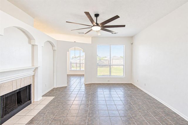 18422 N Willow Bluff Road, Katy, TX 77449