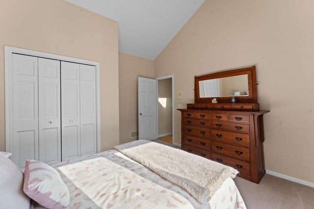 11715 177th Street W, Lakeville, MN 55044