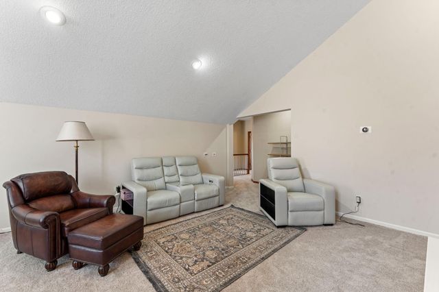 11715 177th Street W, Lakeville, MN 55044