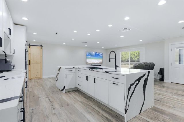 5361 MYAKKA VALLEY TRAIL, Sarasota, FL 34241