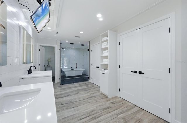 5361 MYAKKA VALLEY TRAIL, Sarasota, FL 34241