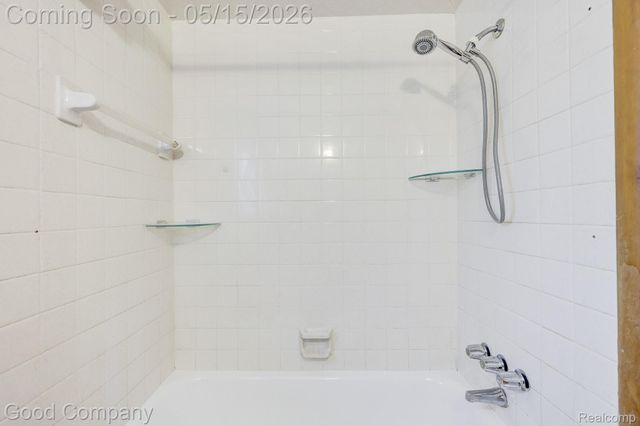 11493 Warren Boulevard, Warren, MI 48089