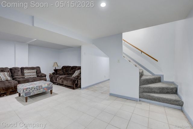 11493 Warren Boulevard, Warren, MI 48089