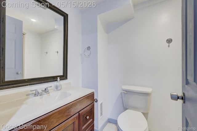 11493 Warren Boulevard, Warren, MI 48089