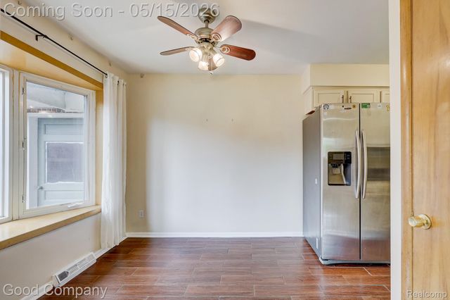 11493 Warren Boulevard, Warren, MI 48089