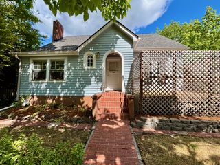 991 POLK St, Eugene, OR 97402