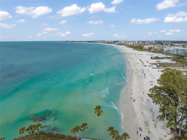 4920 HIGEL AVENUE, Sarasota, FL 34242