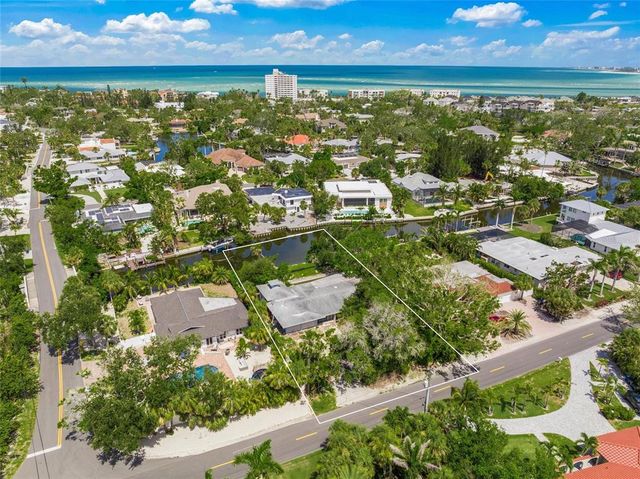 4920 HIGEL AVENUE, Sarasota, FL 34242