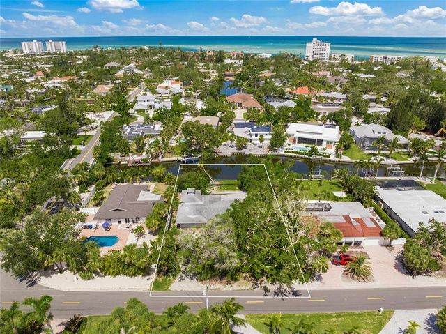 4920 HIGEL AVENUE, Sarasota, FL 34242