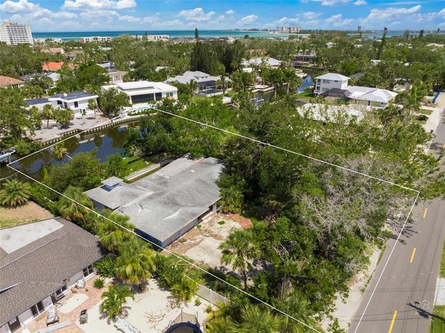 4920 HIGEL AVENUE, Sarasota, FL 34242