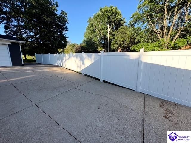 83 Bradley Trail, Elizabethtown, KY 42701