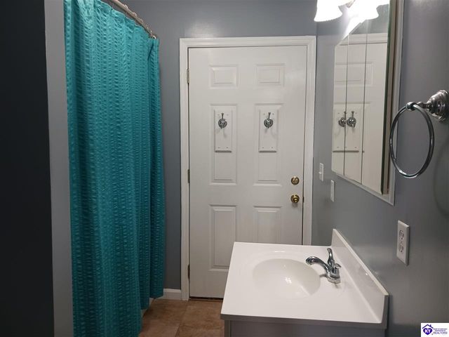 83 Bradley Trail, Elizabethtown, KY 42701