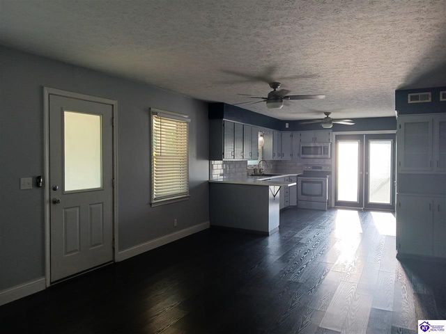 83 Bradley Trail, Elizabethtown, KY 42701