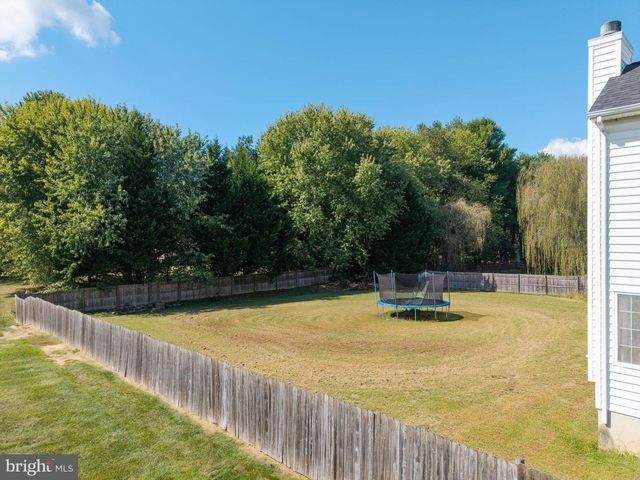19 HEMPSTEAD DR, Newark, DE 19702