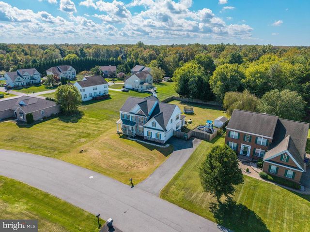 19 HEMPSTEAD DR, Newark, DE 19702