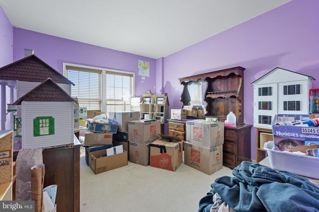 19 HEMPSTEAD DR, Newark, DE 19702