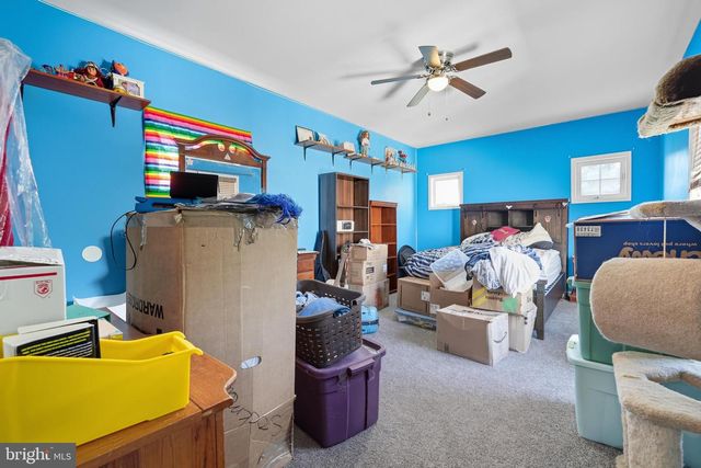 19 HEMPSTEAD DR, Newark, DE 19702