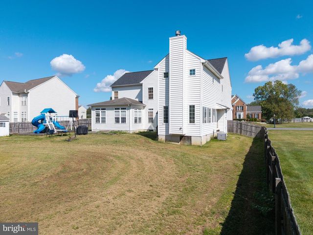 19 HEMPSTEAD DR, Newark, DE 19702