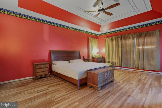19 HEMPSTEAD DR, Newark, DE 19702