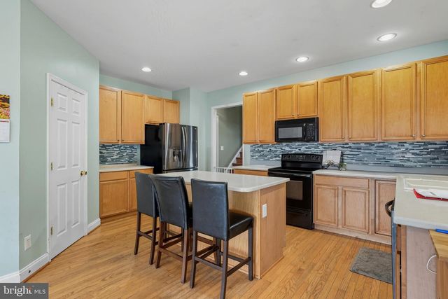 19 HEMPSTEAD DR, Newark, DE 19702