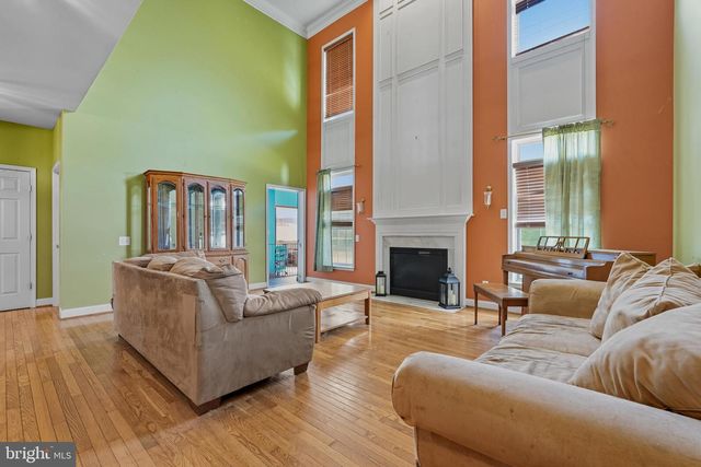 19 HEMPSTEAD DR, Newark, DE 19702