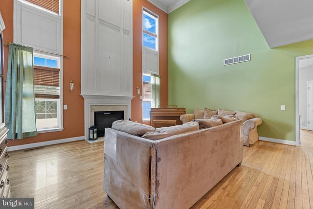 19 HEMPSTEAD DR, Newark, DE 19702