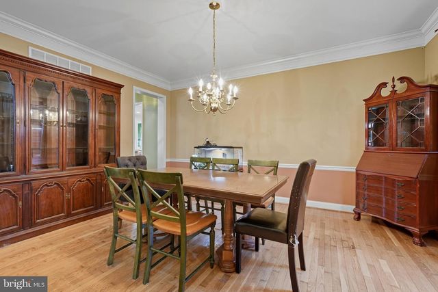 19 HEMPSTEAD DR, Newark, DE 19702