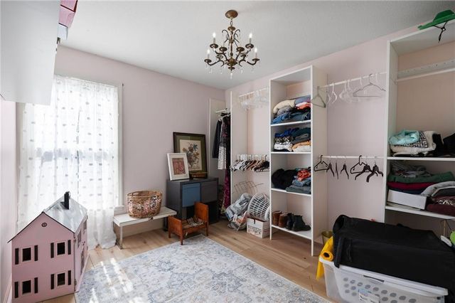 1405 NE 196th Court, Smithville, MO 64089