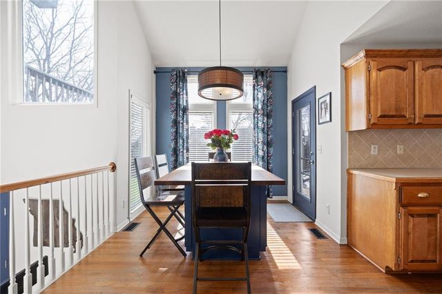 1405 NE 196th Court, Smithville, MO 64089