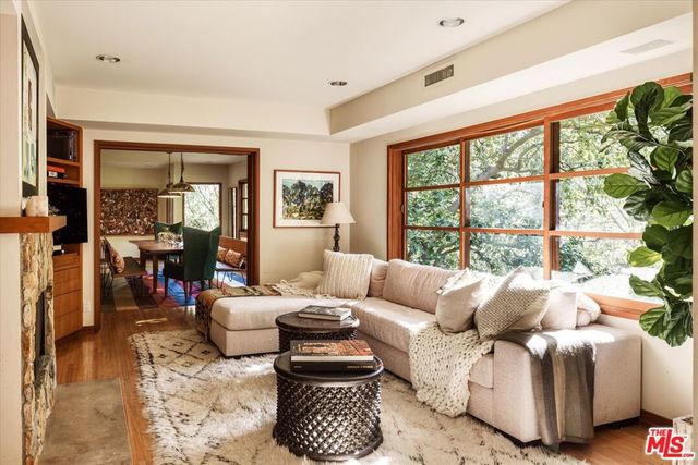 2424 Nichols Canyon Road, Los Angeles, CA 90046