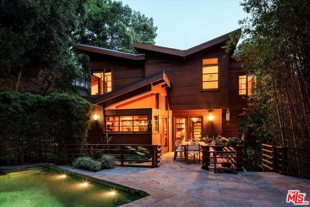 2424 Nichols Canyon Road, Los Angeles, CA 90046