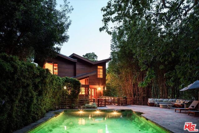 2424 Nichols Canyon Road, Los Angeles, CA 90046