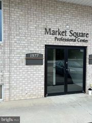 1977 MARKET SQUARE BOULEVARD, Waynesboro, PA 17268
