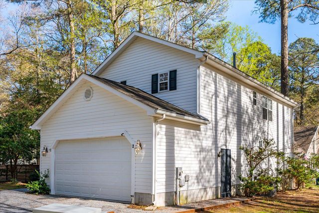 2 MOONRAKER RD, Ocean Pines, MD 21811