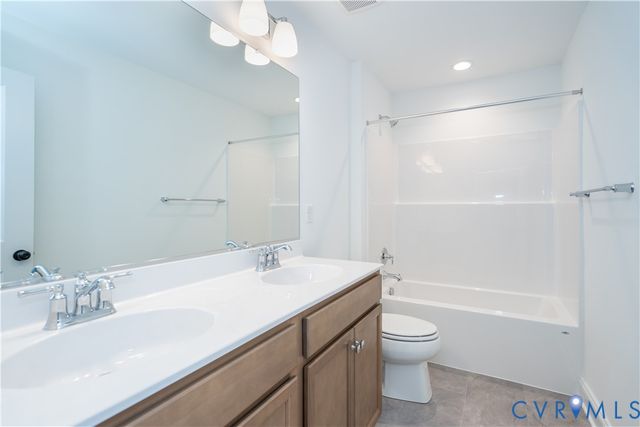 12637 Branch Parke Dr, Manakin Sabot, VA 23103