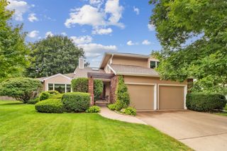 1204 56th Street, West Des Moines, IA 50266