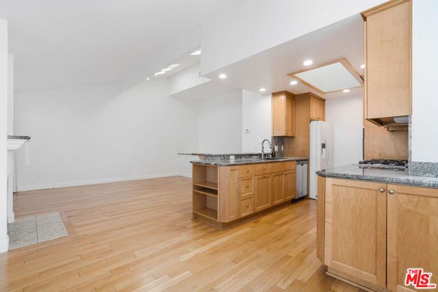 13350 Maxella Avenue 3, Marina Del Rey, CA 90292