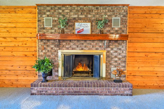 1086 St Julien Drive, Eutawville, SC 29048